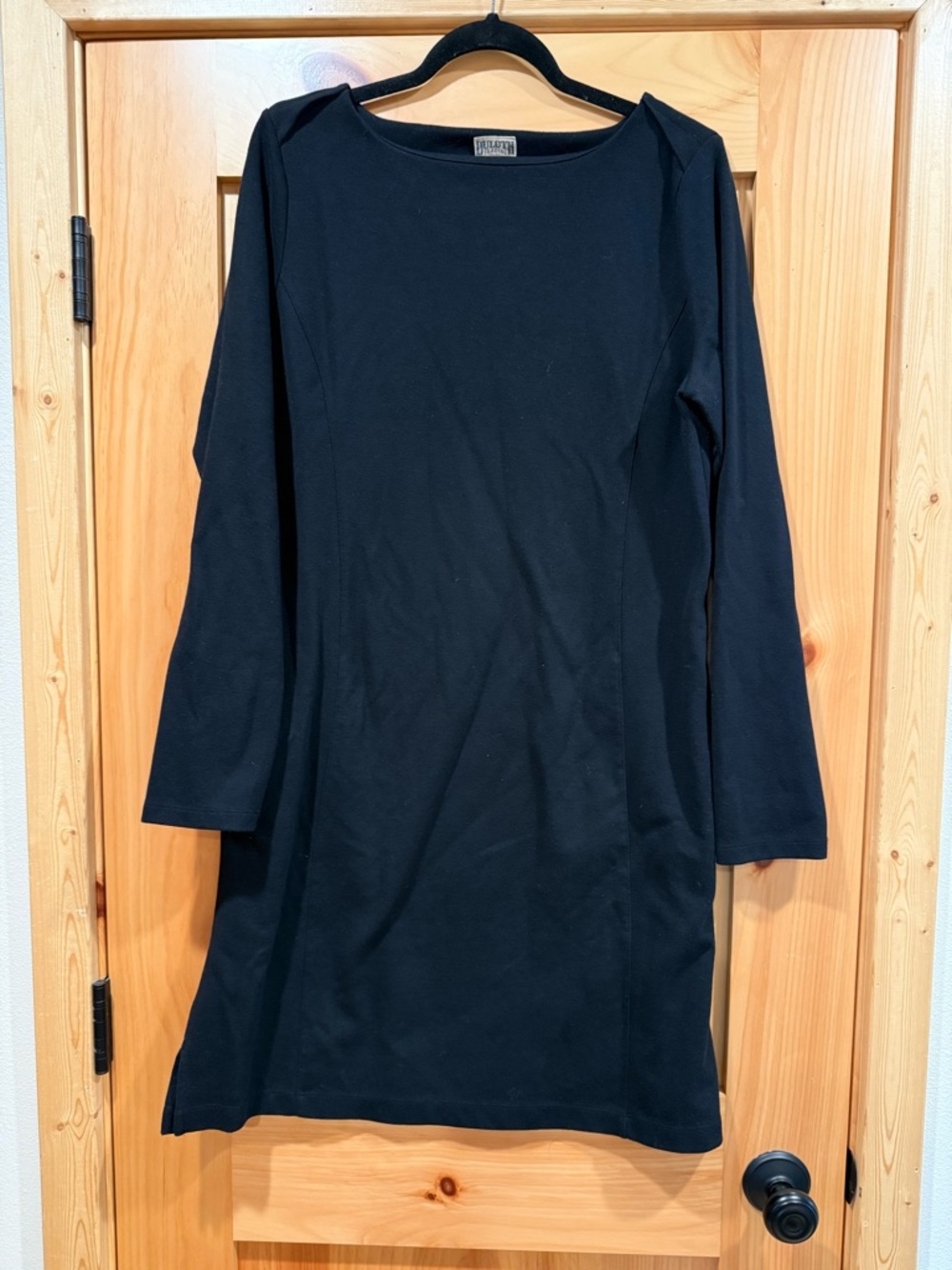 Classic Black Long Sleeve Ponte Shift Dress